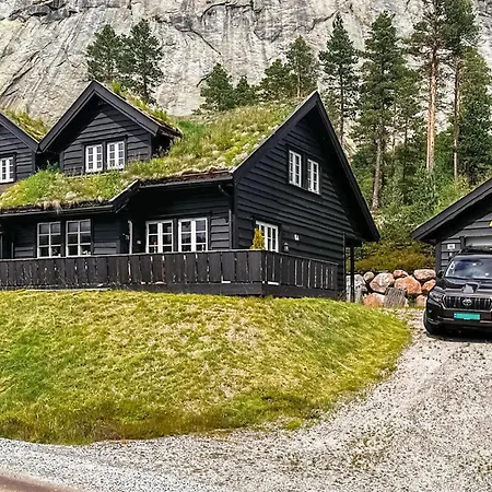 4 Bedroom Awesome In Holiday home