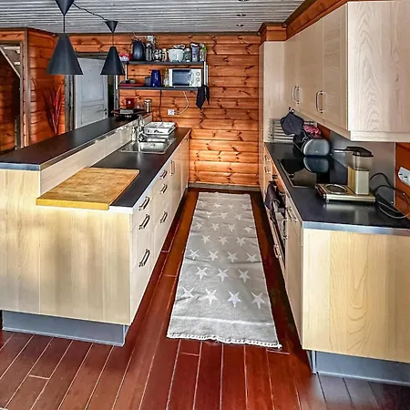 4 Bedroom Awesome In * Rysstad