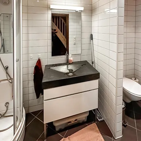 Dom wakacyjny 4 Bedroom Awesome In Rysstad