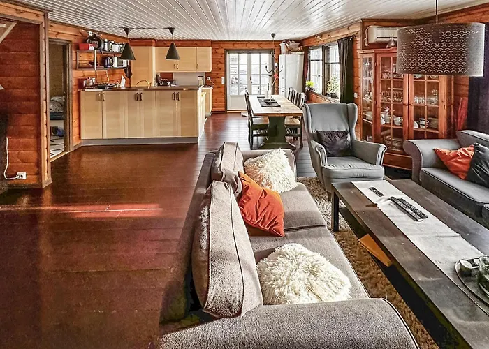Semesterbostad 4 Bedroom Awesome In